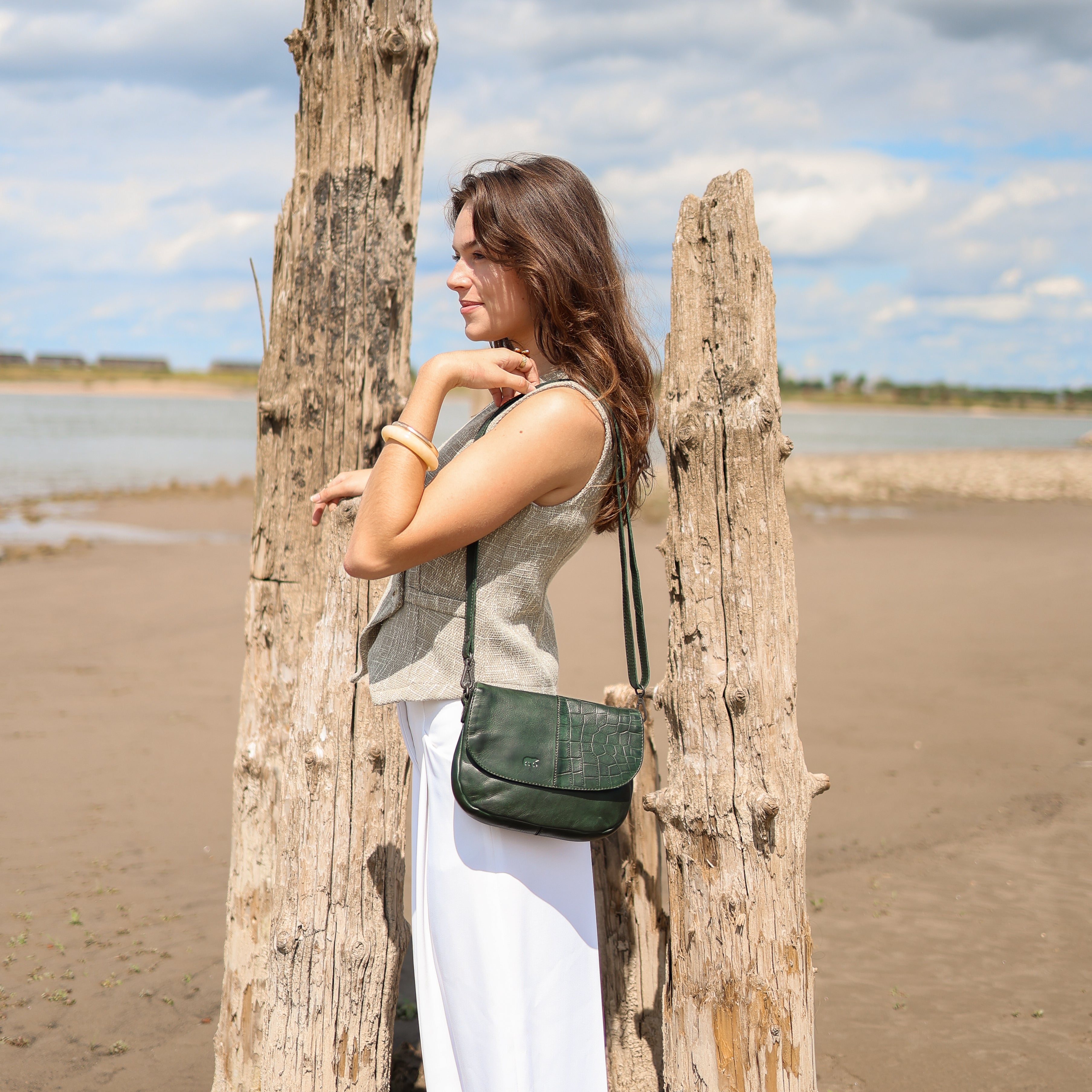 Klein schoudertasje met flap 'Maui' groen croco
