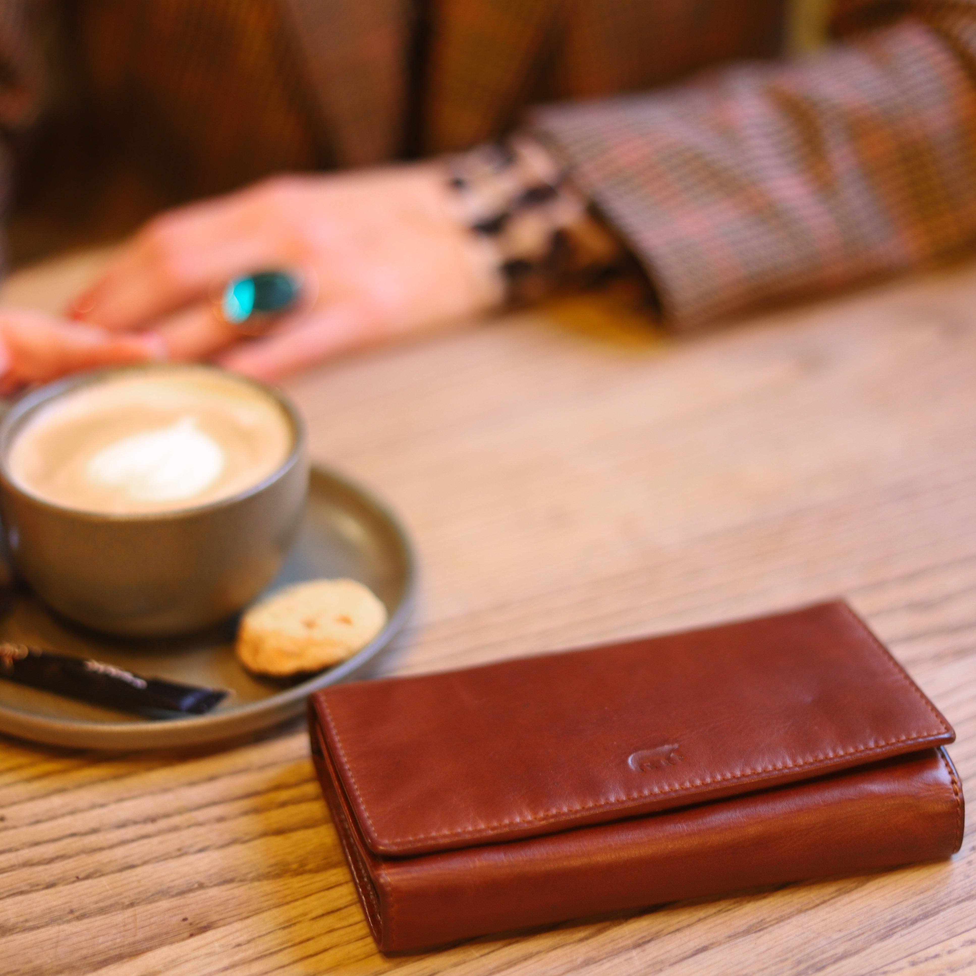 Wrap wallet 'Marit' cognac