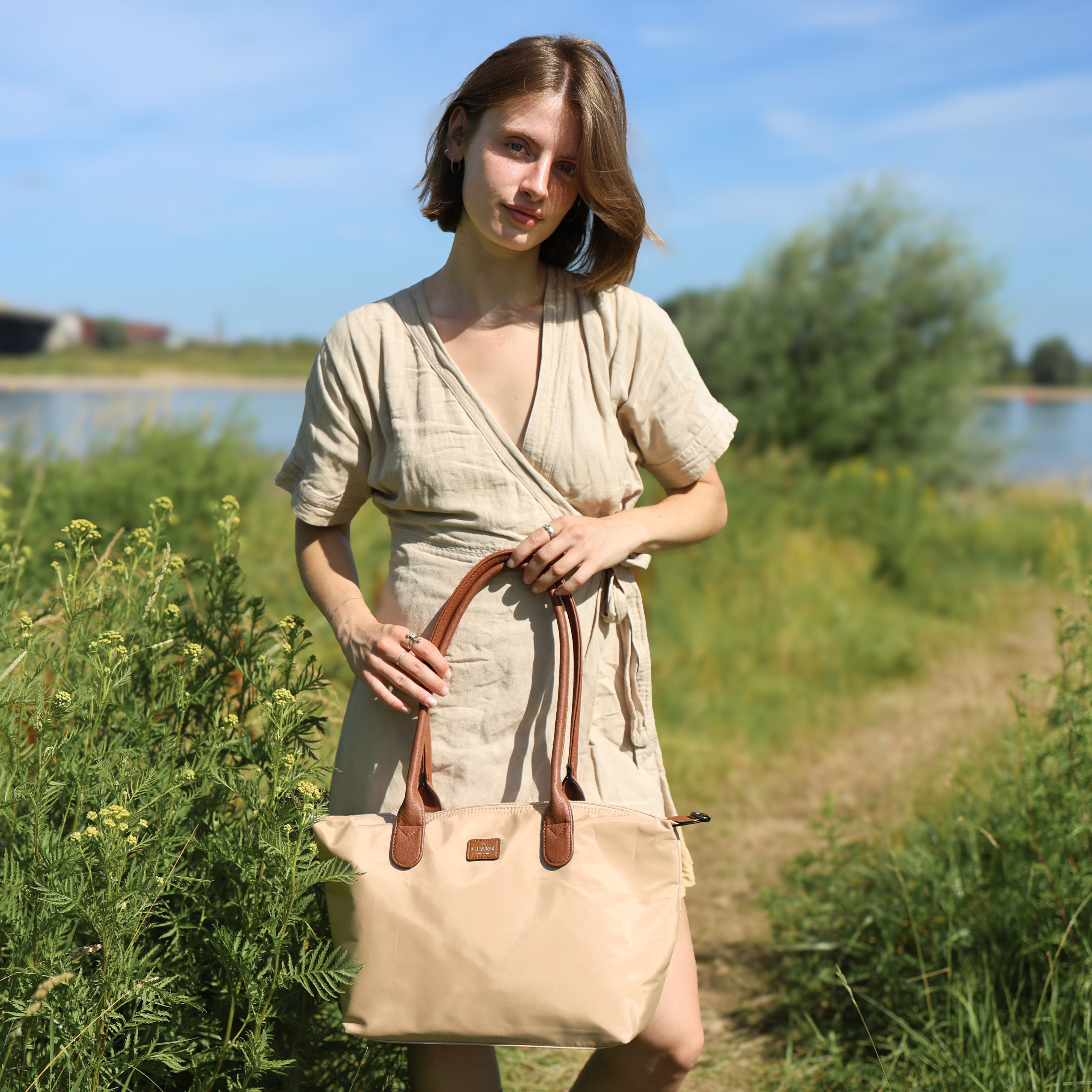 Buckingham Laptop Bag 15.6 inch sand
