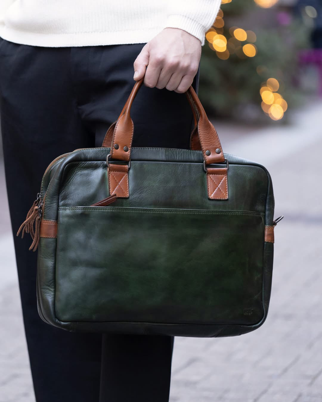 BEAR Laptoptas 'Leandro' in groen/cognac shoppen? | BEARLifestyle.nl