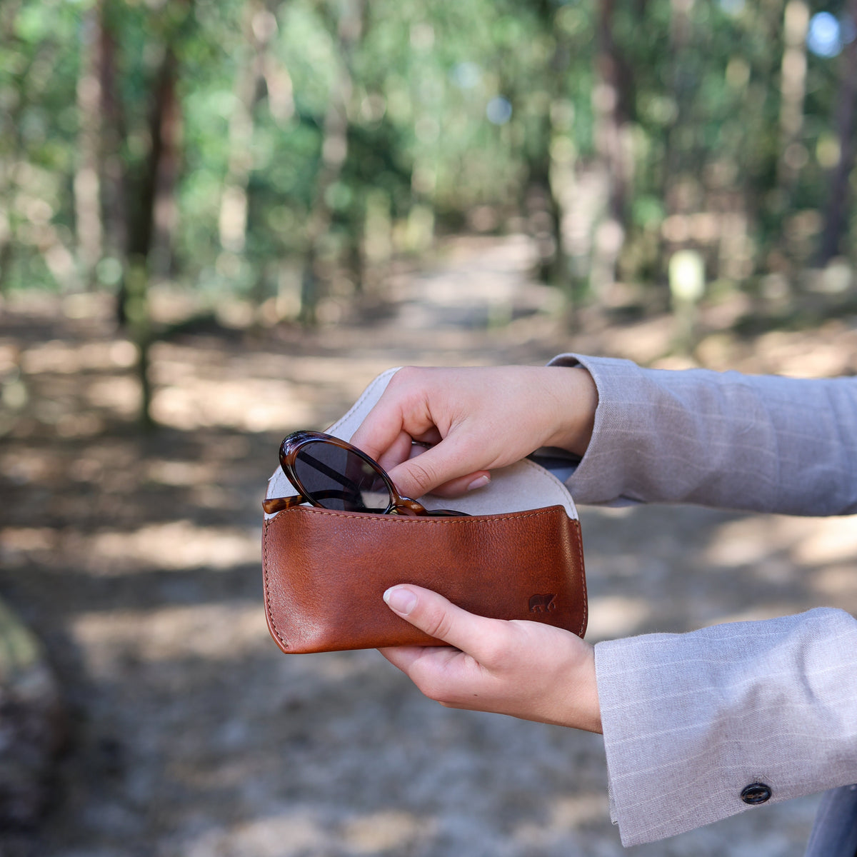Étui à lunettes de luxe 'Nikki' cognac