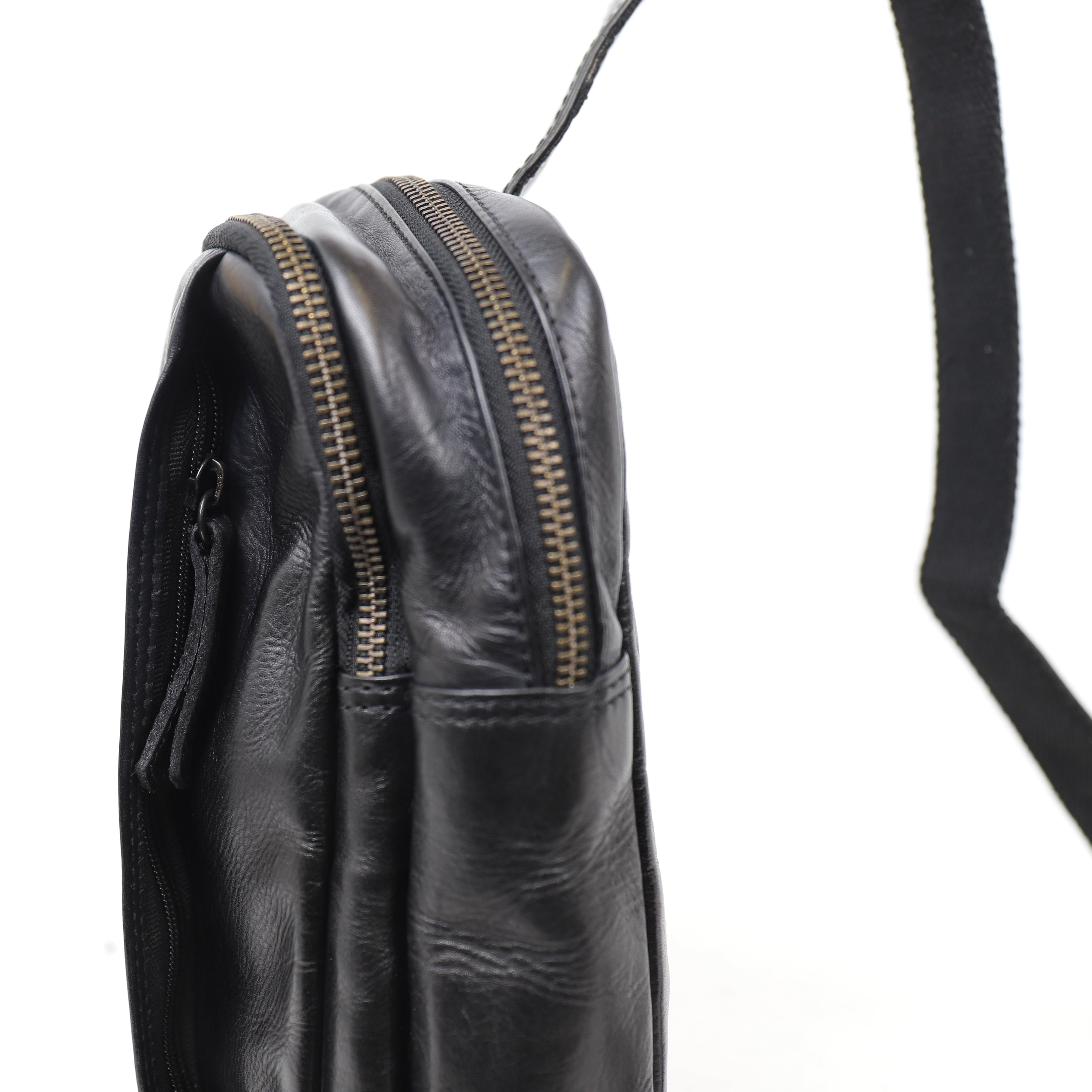 Crossbody bag 'Stefan' black