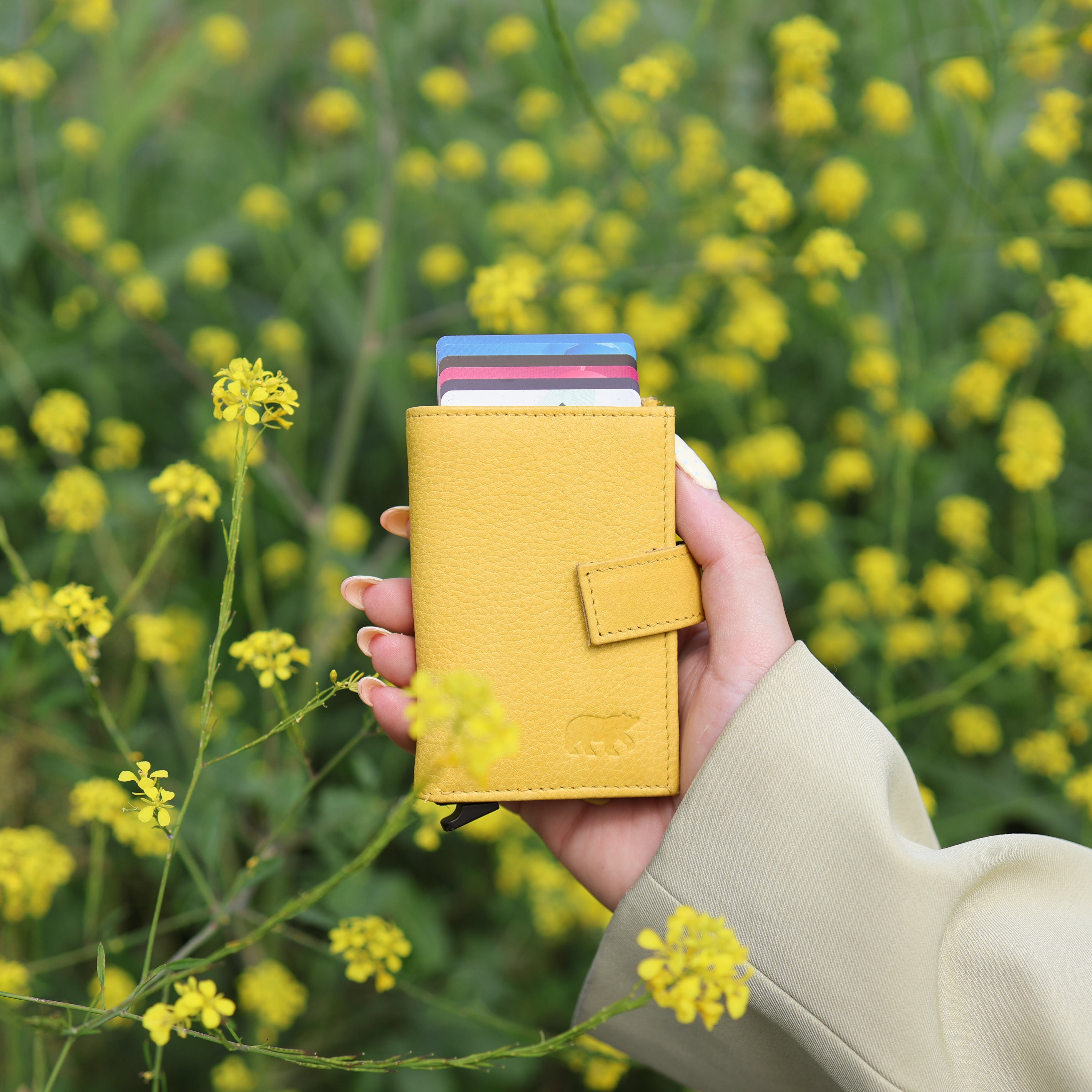RFID Card holder 'Elsie' butter yellow