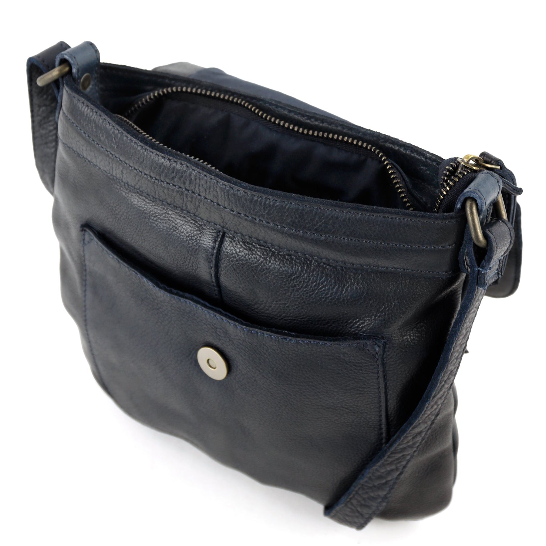 Shoulder bag with flap 'Jip' navy