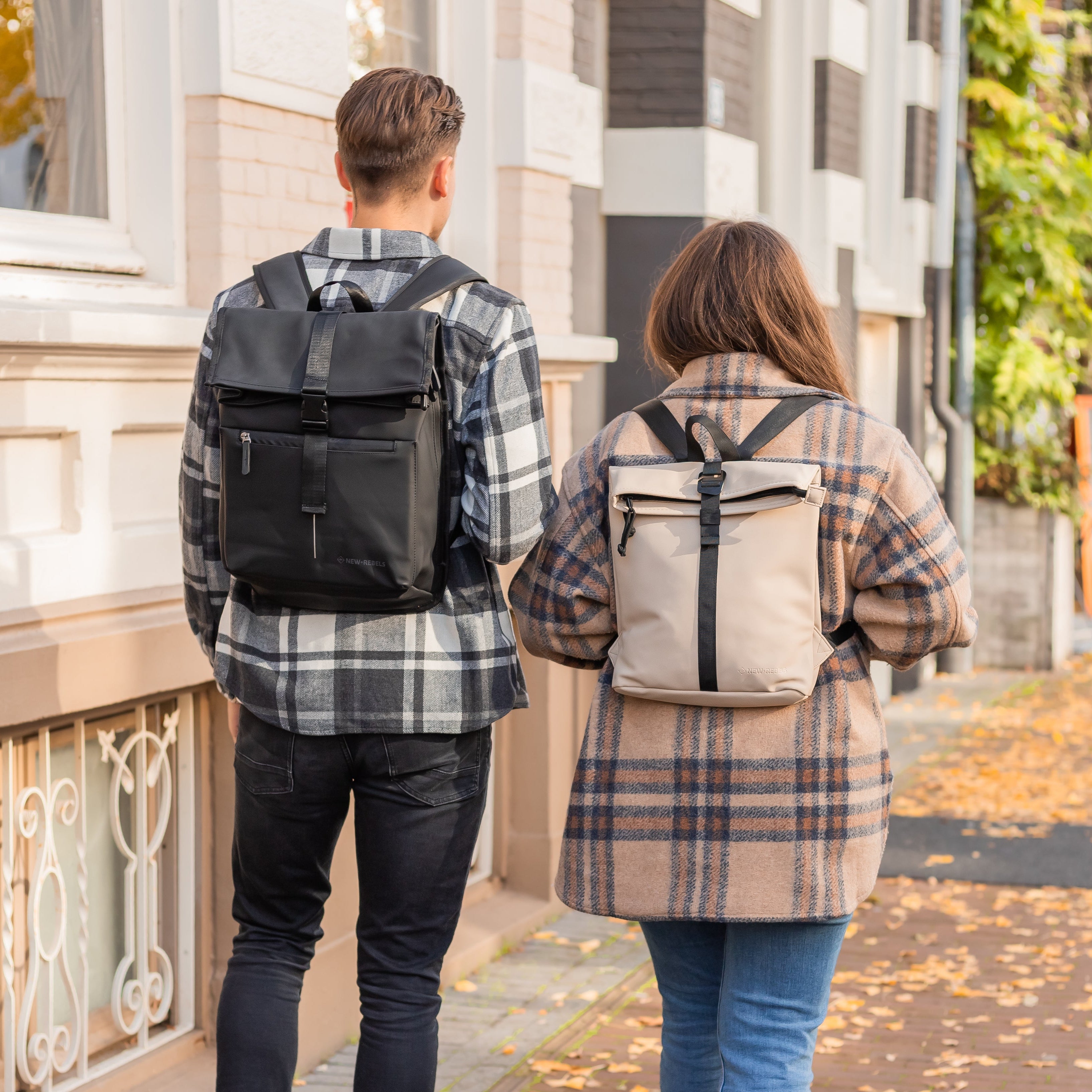 Mart - Mini waterafstotend rolltop rugzakje 'Los Angeles' 7L butter yellow