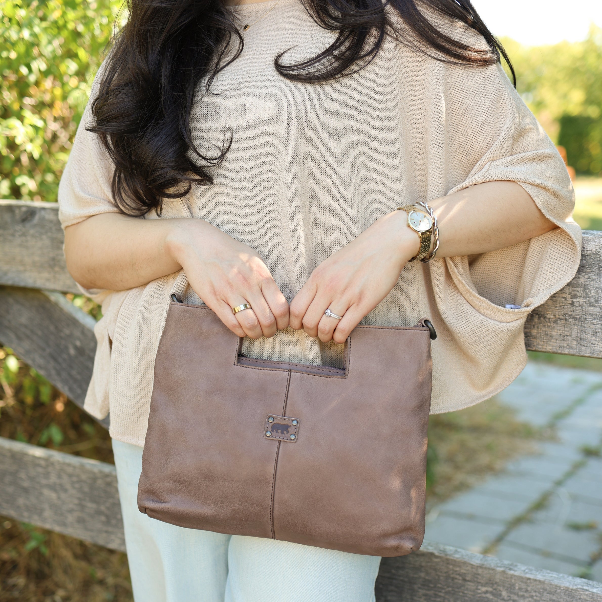 Clutch/schoudertasje 'Feline' taupe