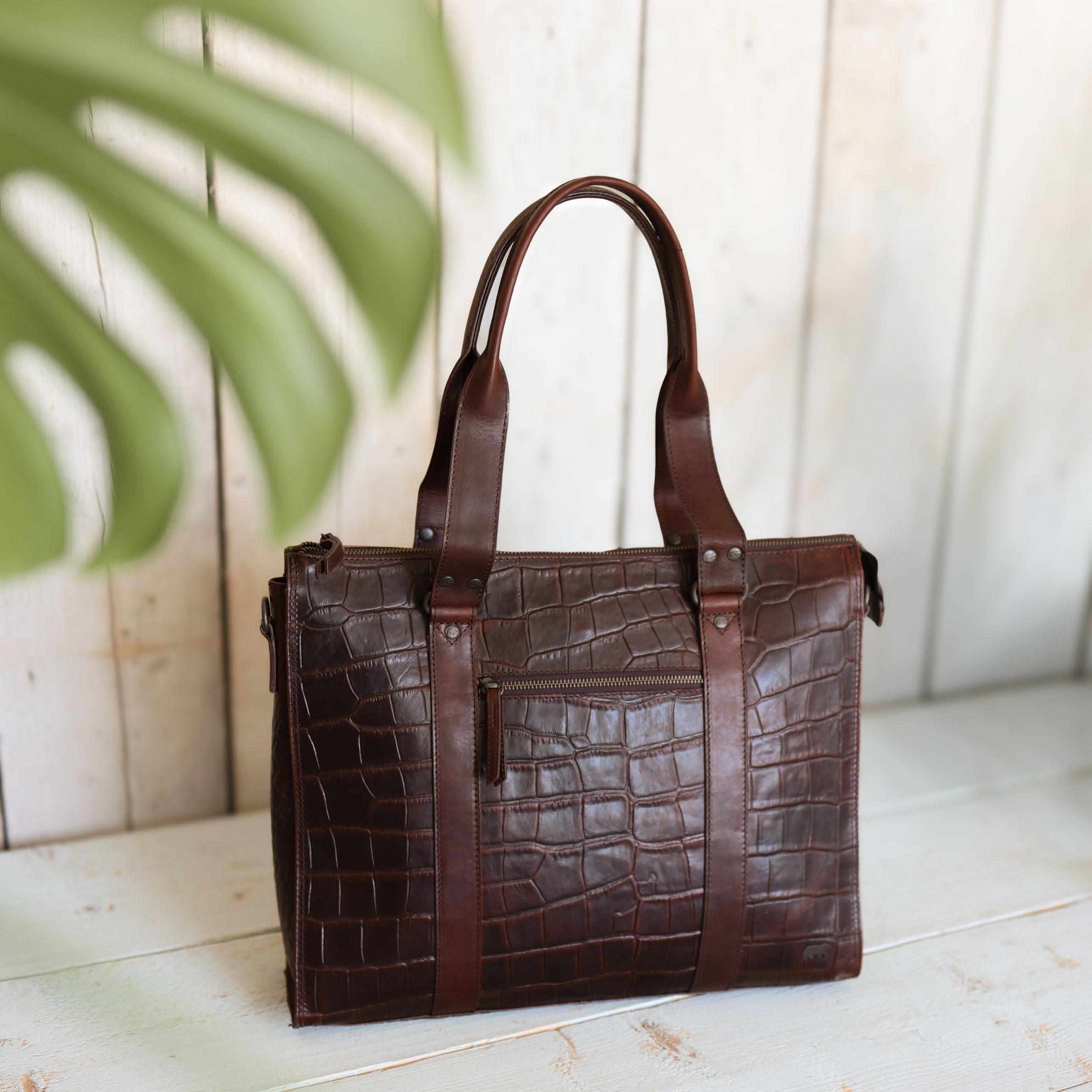 Croco hand/shoulder bag with laptop compartment 15.6" 'Aurelia' dark brown