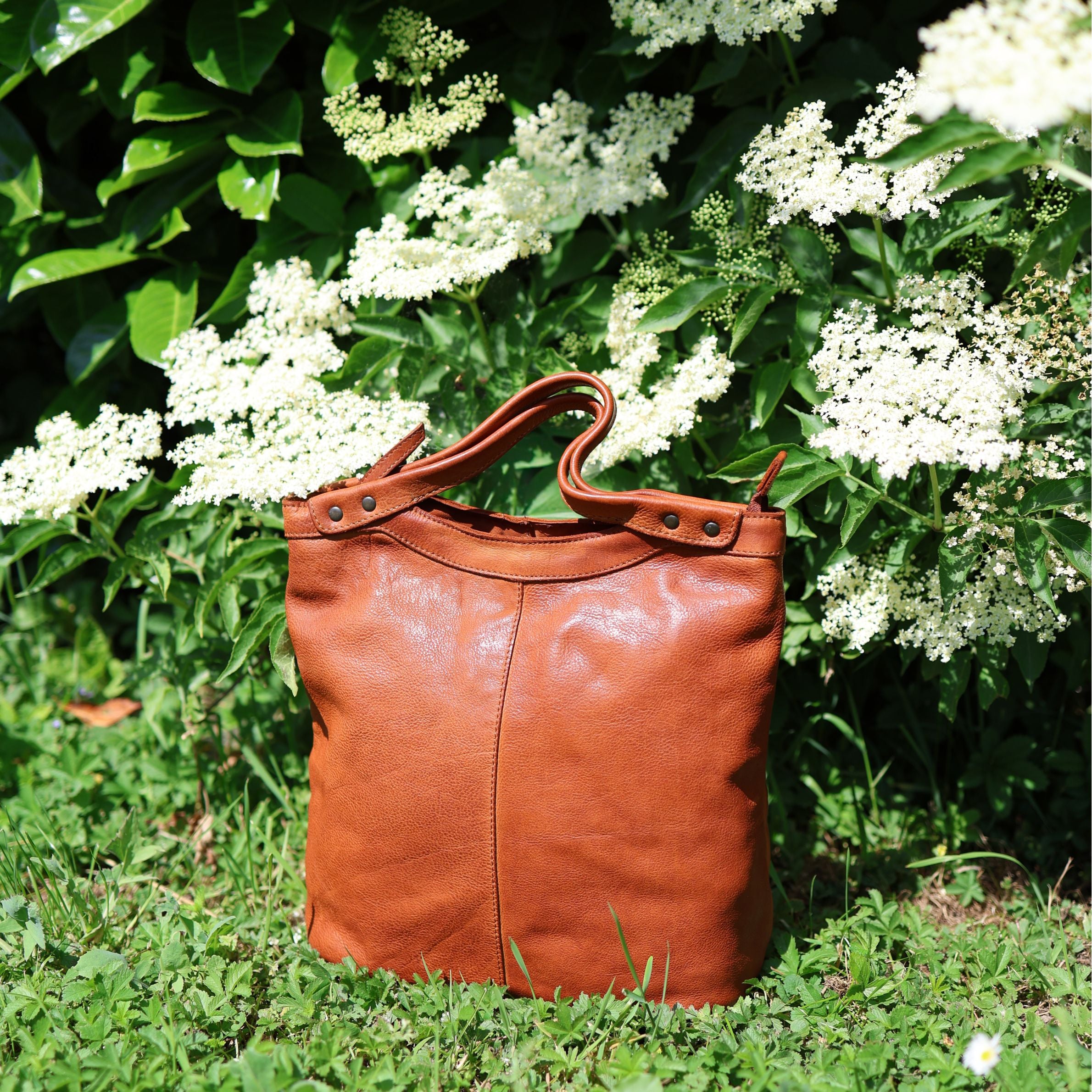 Hand/shoulder bag 'Andrea' black