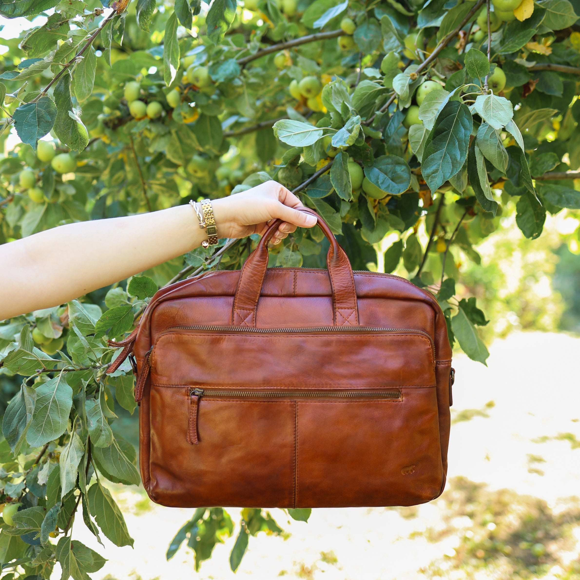 Laptoptas 15.6” met dubbele rits 'Jamie' cognac