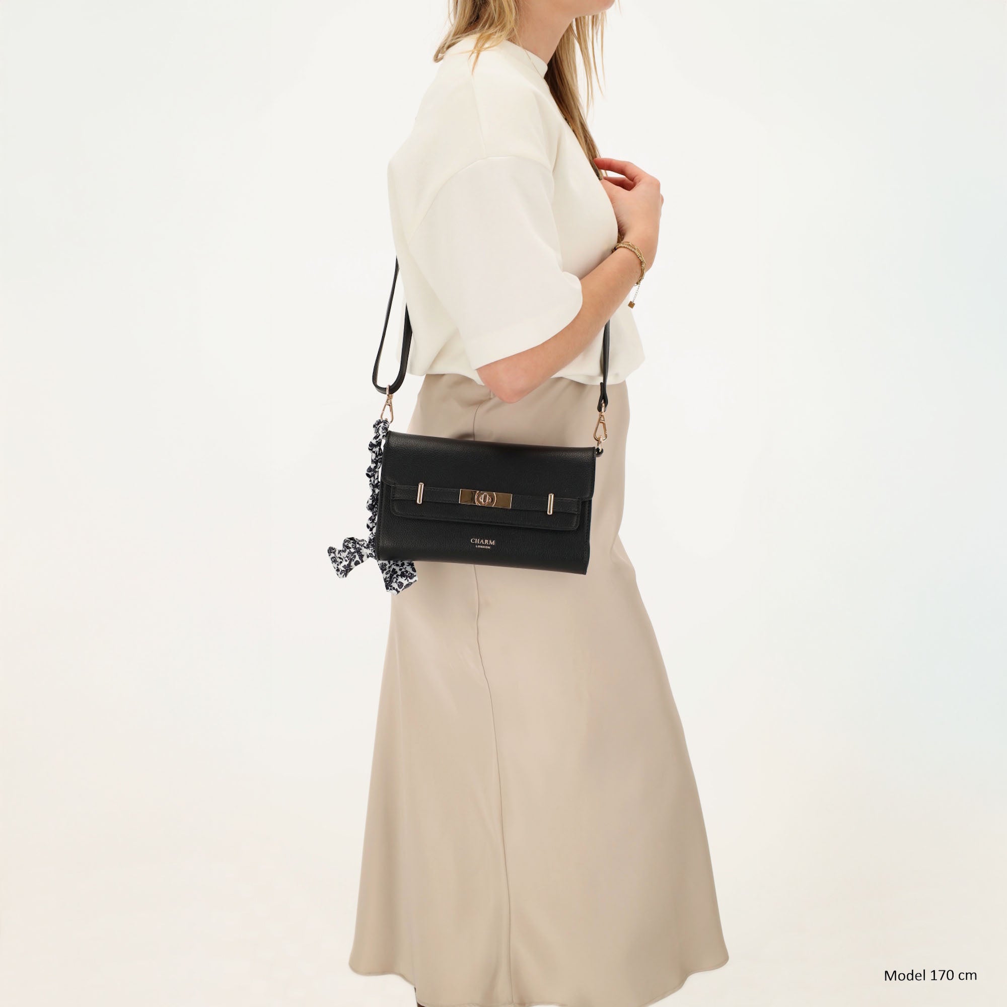 The Hamptons Schoudertas zwart