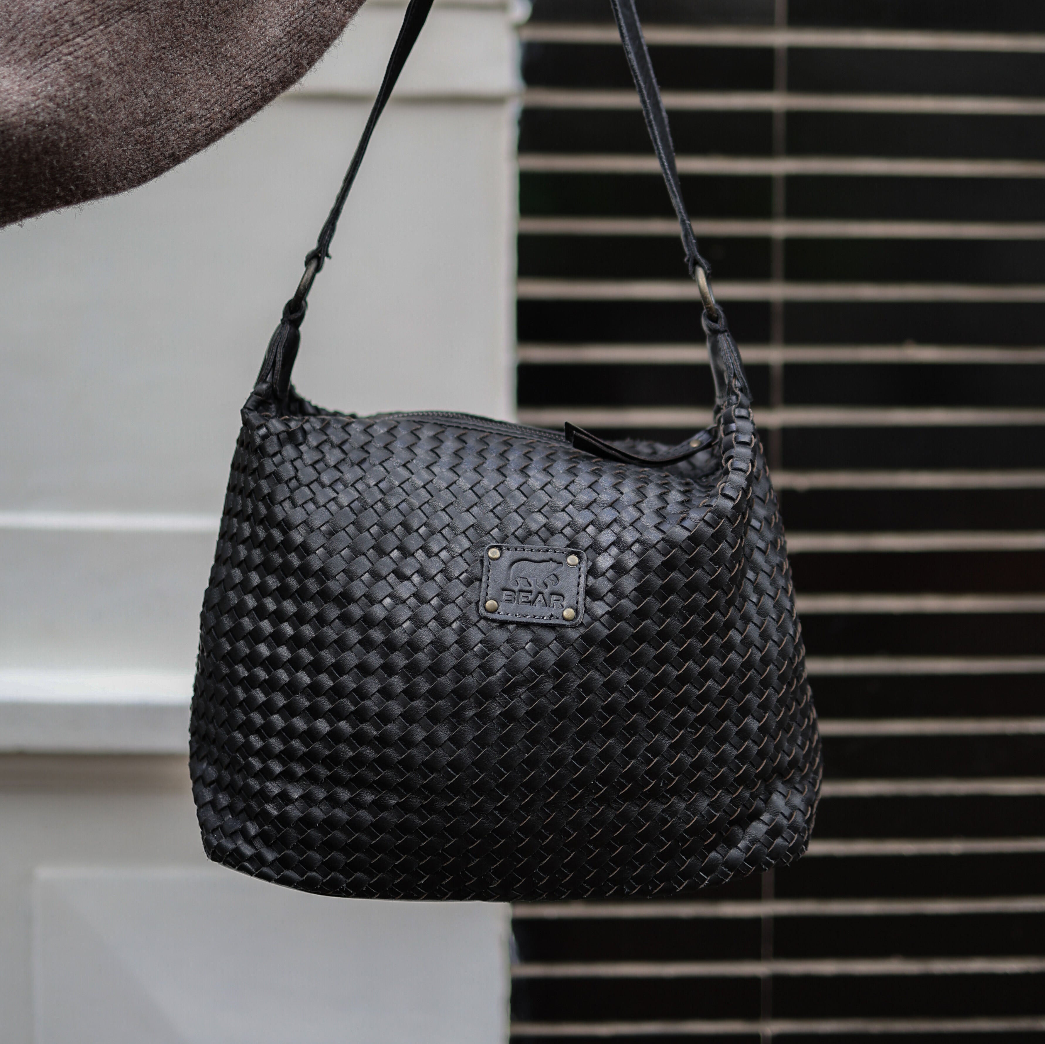 Braided pouch bag 'Marlène' black