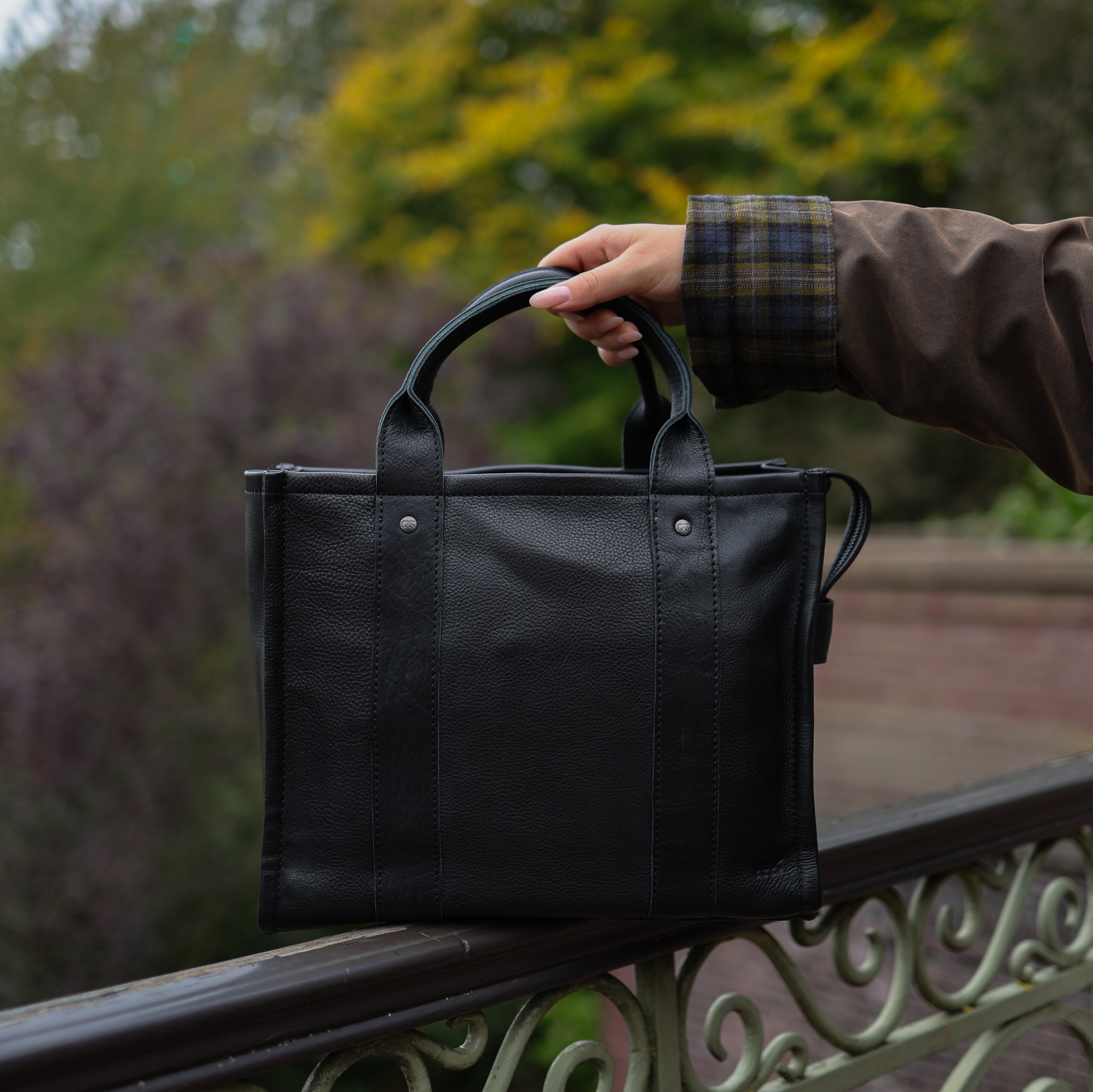 Tote bag 'Pepe' L black