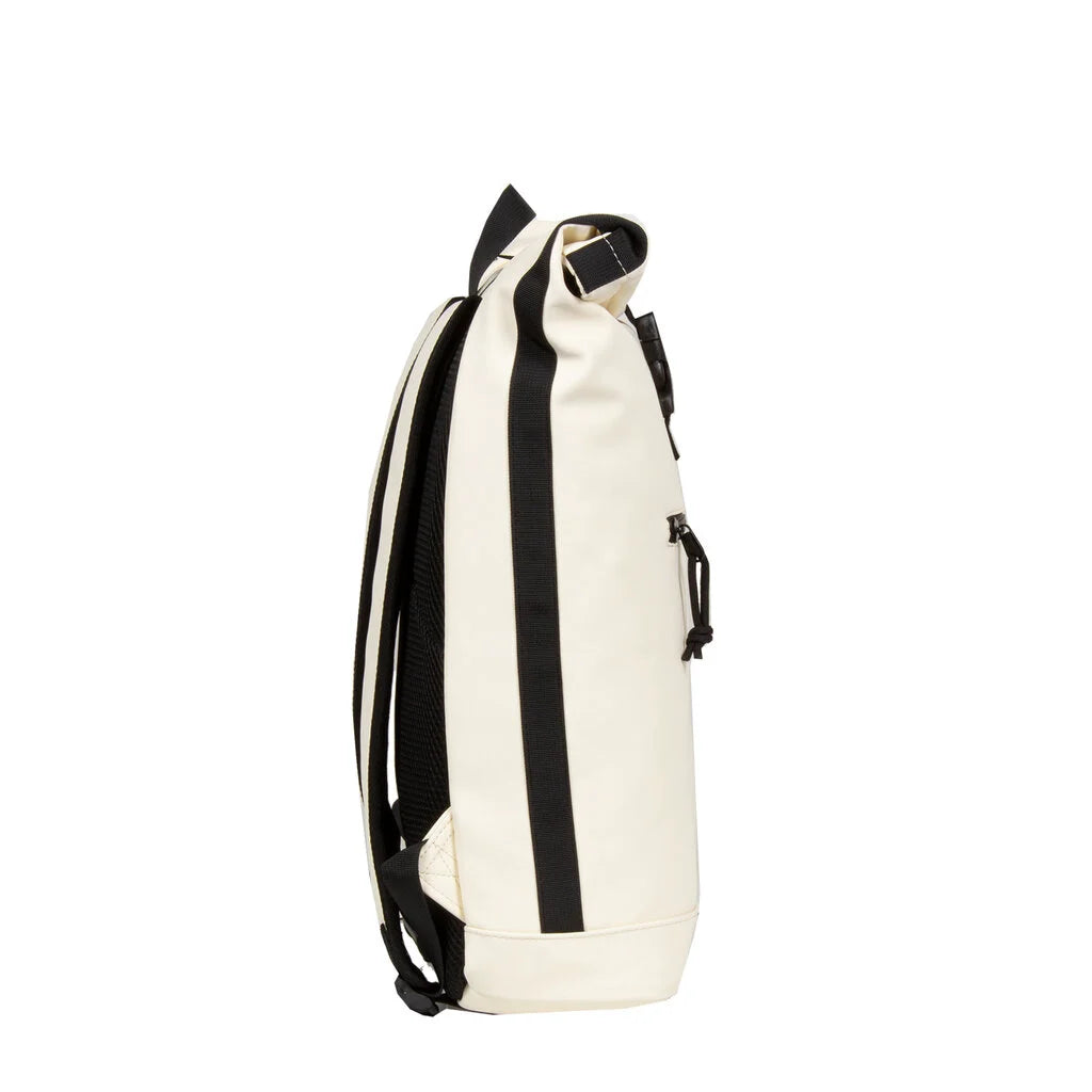 Water-repellent backpack 'Mart' white 16L