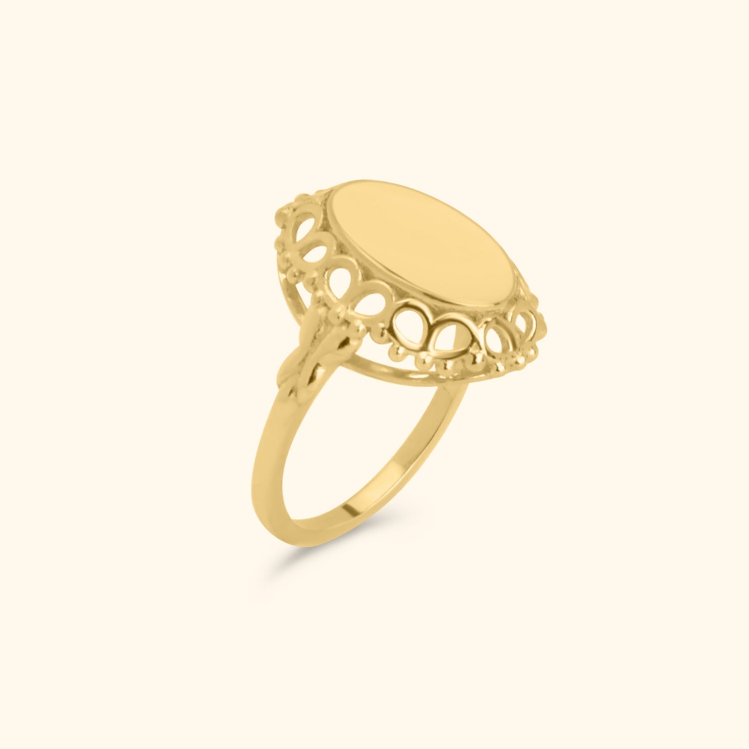 Lucy Engravable Signet Ring