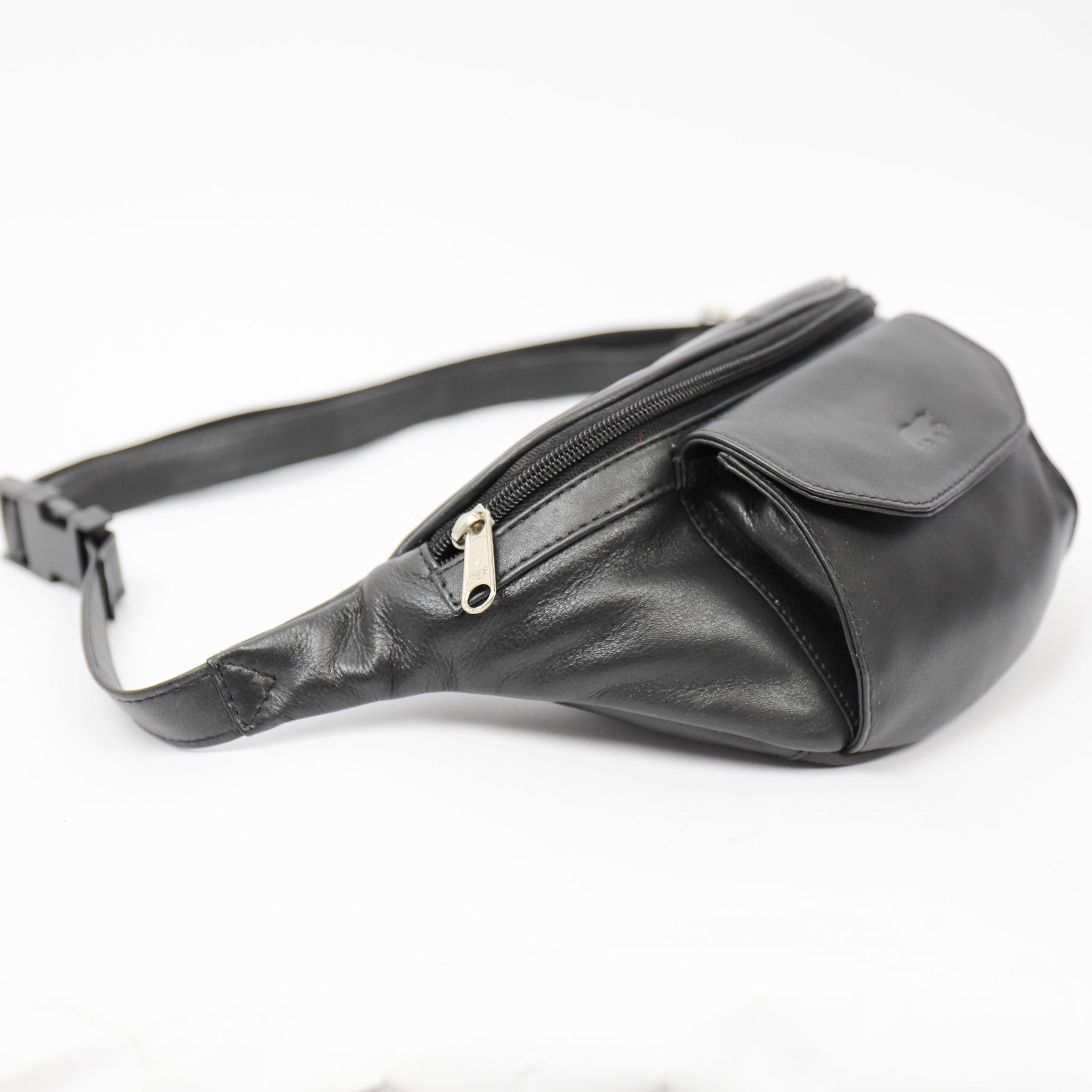 Belt bag 'Noa' black - B 5738