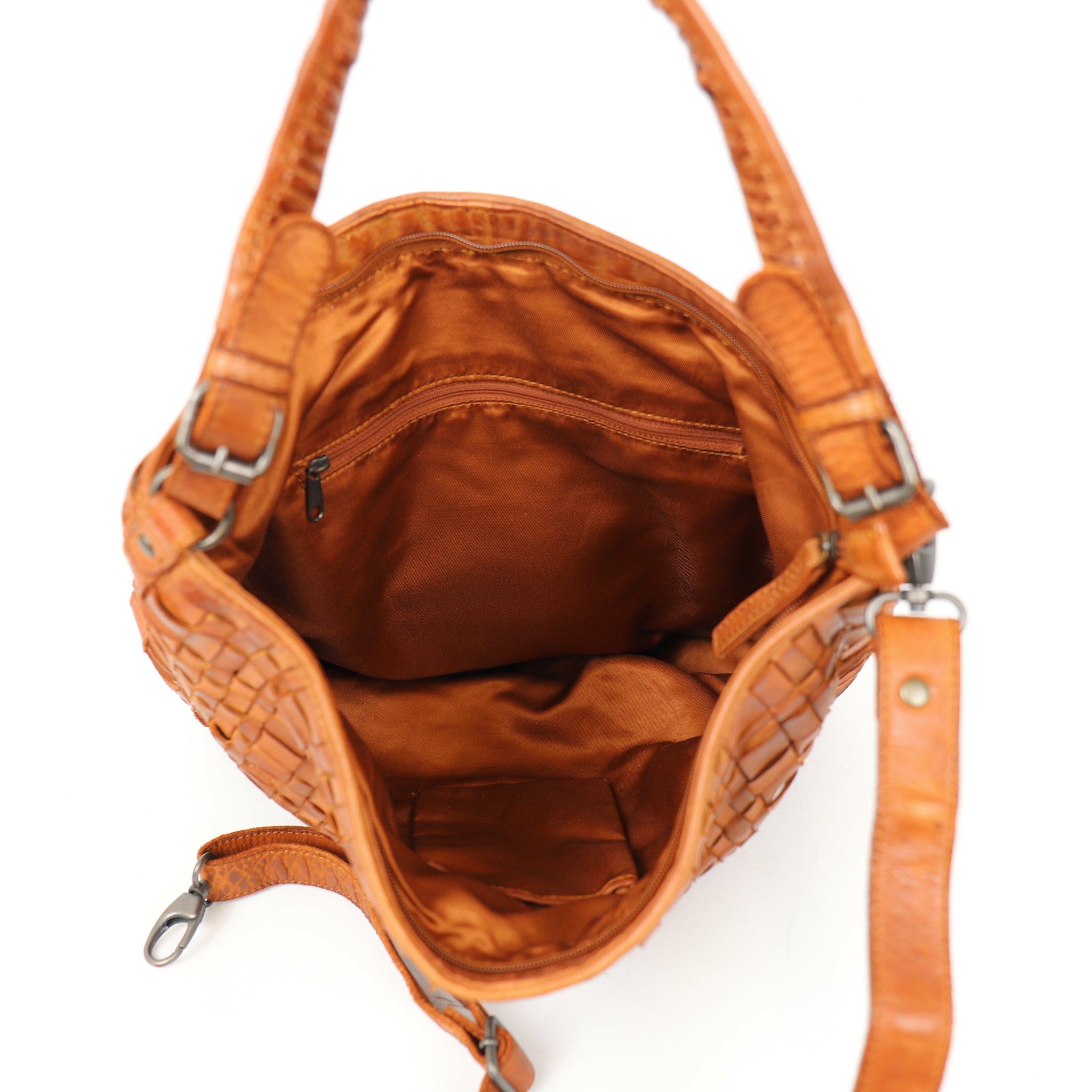 Braided pouch bag 'Tess' L cognac - CL 32444