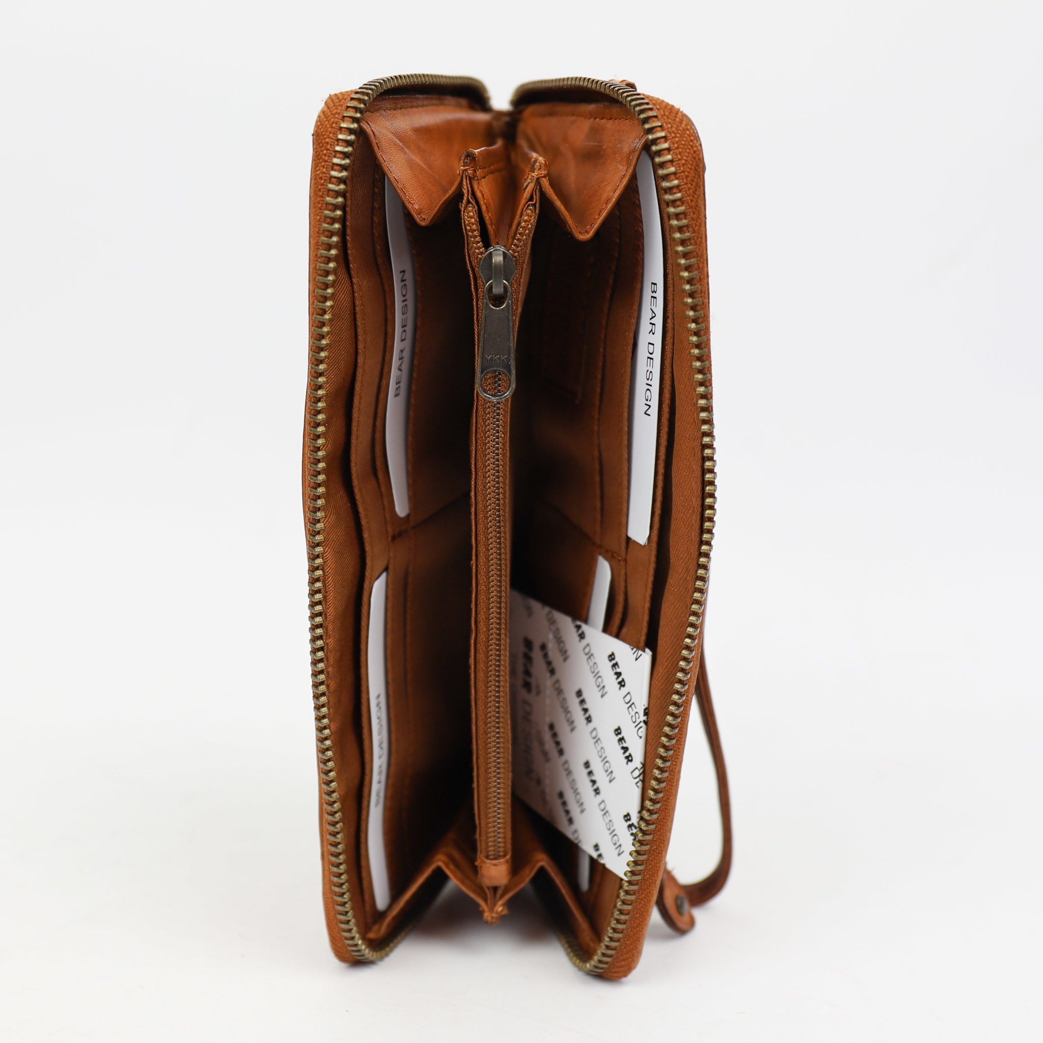Zipper wallet 'Sofie' cognac - CL 15882