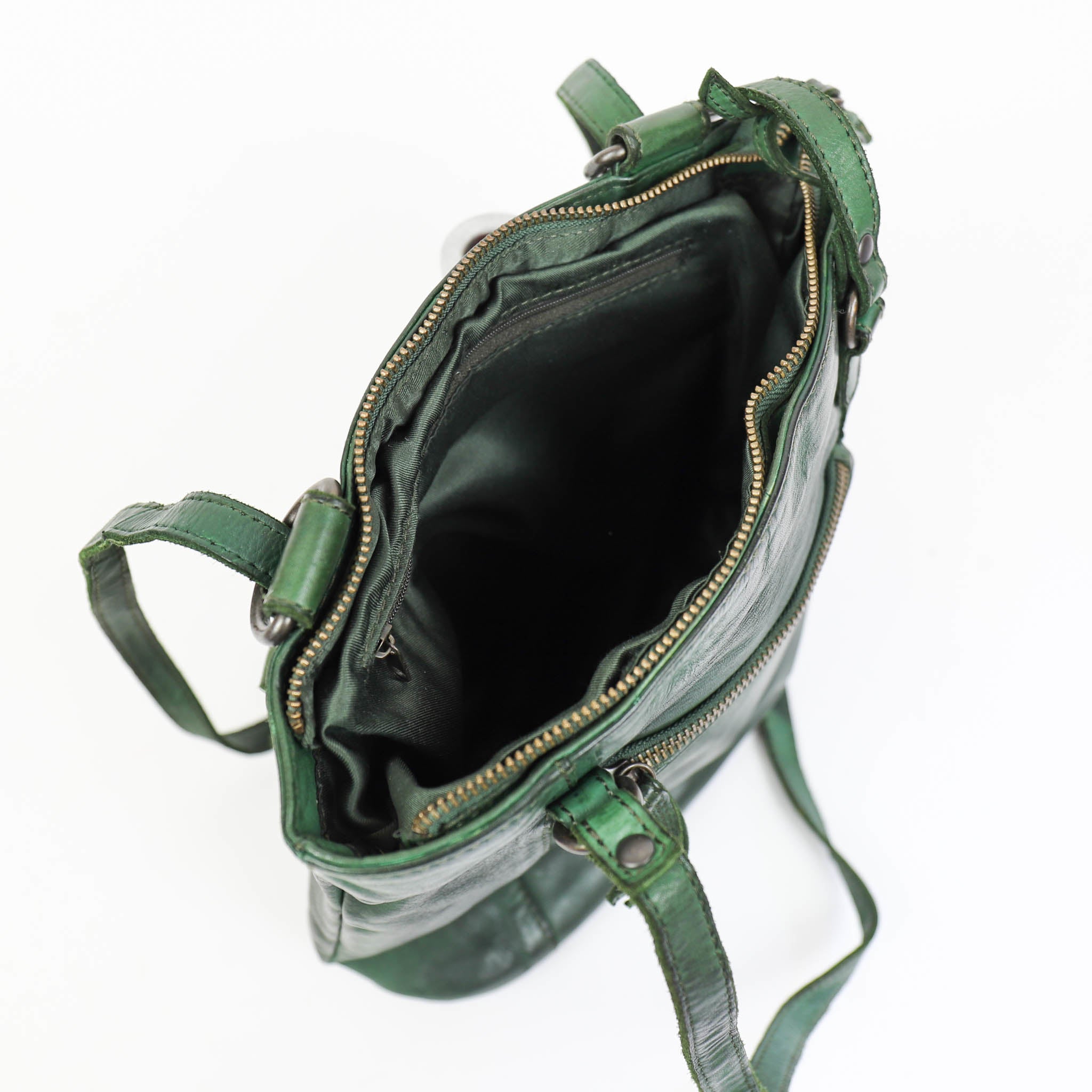 Backpack/shoulder bag 'Sandy' green - CL 40273