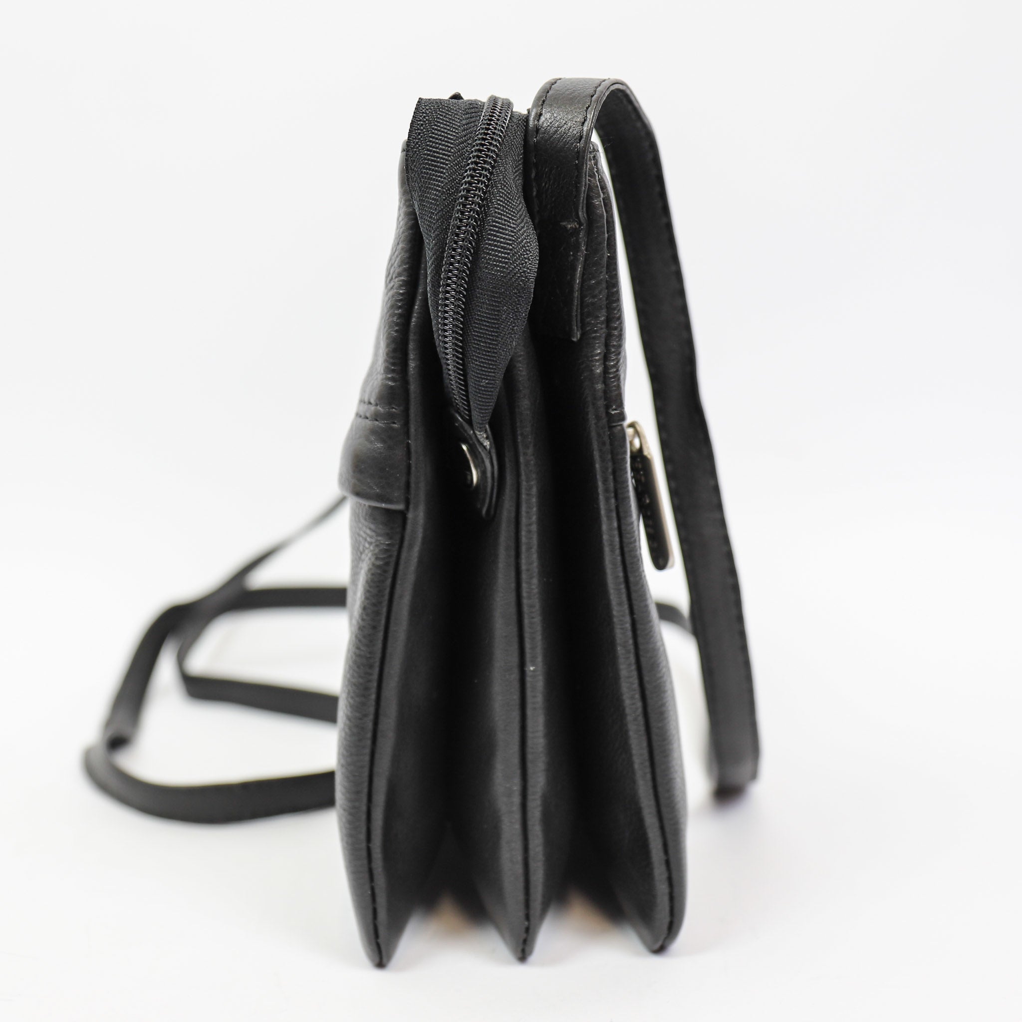 Shoulder bag 'Ellen' black - B 6000